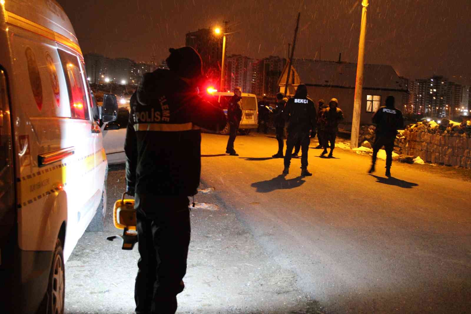 Tabanca ile vurulan şahıs yaralandı