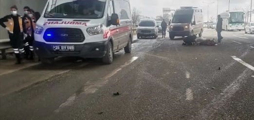 Tır ile otomobil çarpıştı, 5 yaşındaki kız hayatını kaybetti