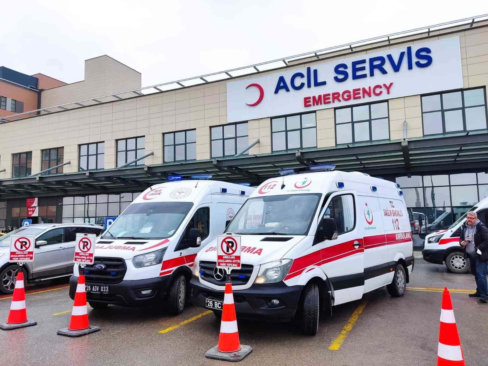 Zehirli gaz onlarca işçiyi zehirledi