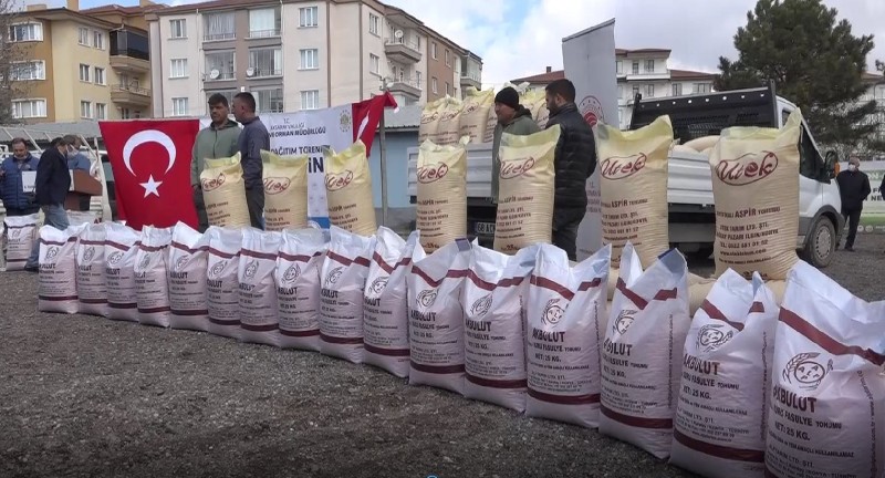 Aksaray’da yüzde 75 hibe ile 423 çiftçiye tohum desteği