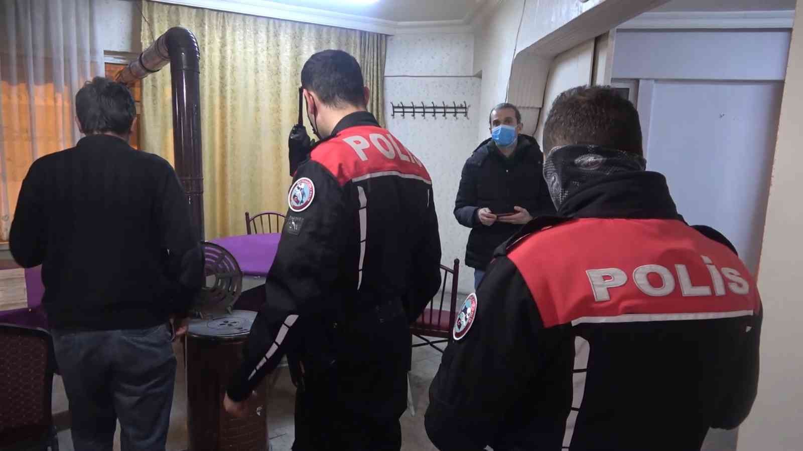 Kumar baskınında gözaltına alınan şahıs: “Çek baba çek, vallahi televizyona çıktık”