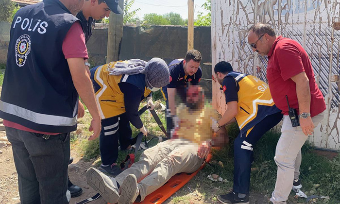 Aksaray’da kavgada bıçaklar konuştu: 2 ağır yaralı!