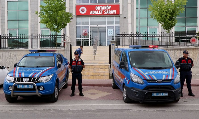 Aksaray’da 2 ayrı köyde uyuşturucu operasyonu!