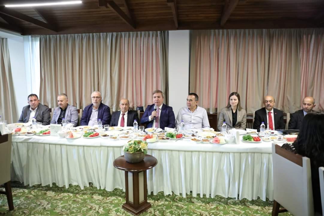 Aksaray 8’inci Tekstil Üreticileri Zirvesi düzenlendi