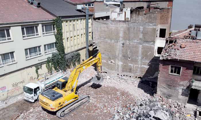 Kentsel dönüşümde 15 bin metrekare alan açıldı