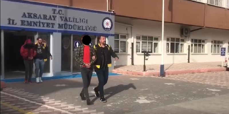 Aksaray’da otomobilden hırsızlık yapan 2 kişi tutuklandı