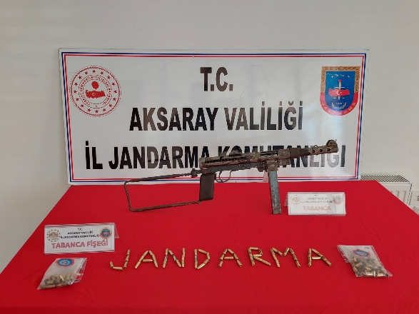 Aksaray’da Mısır yapımı Port Said makineli tabanca ele geçirildi