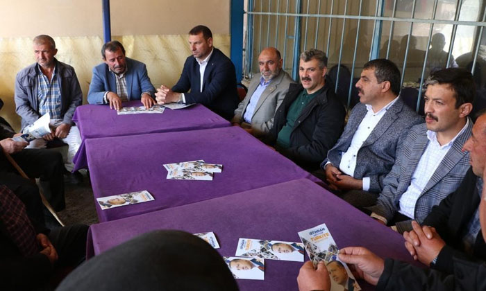 Ak Parti’nin yüz yüze 100 gün programı hız kazandı