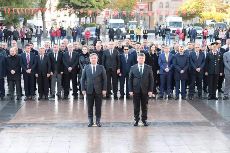 Aksaray’da 10 Kasım Atatürk’ü anma töreni gerçekleştirildi