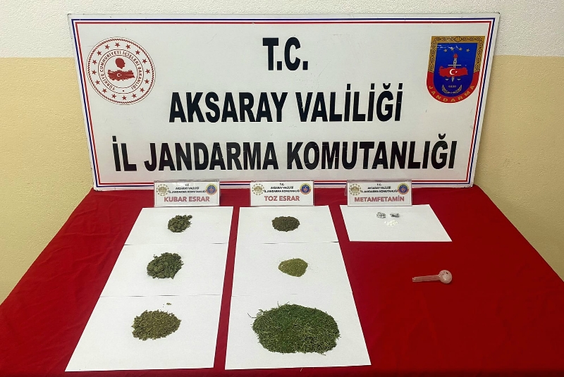Aksaray’da uyuşturucu tacirlerine operasyon: 3 gözaltı