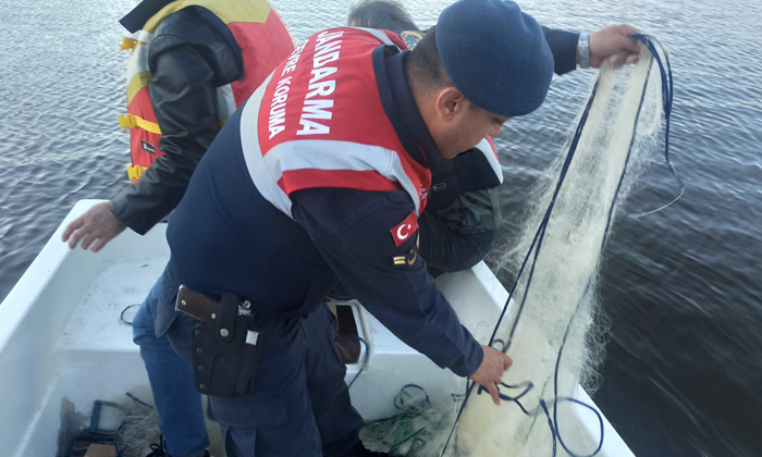 Aksaray’da kaçak avlanan balıkçıların ağlarına el konuldu
