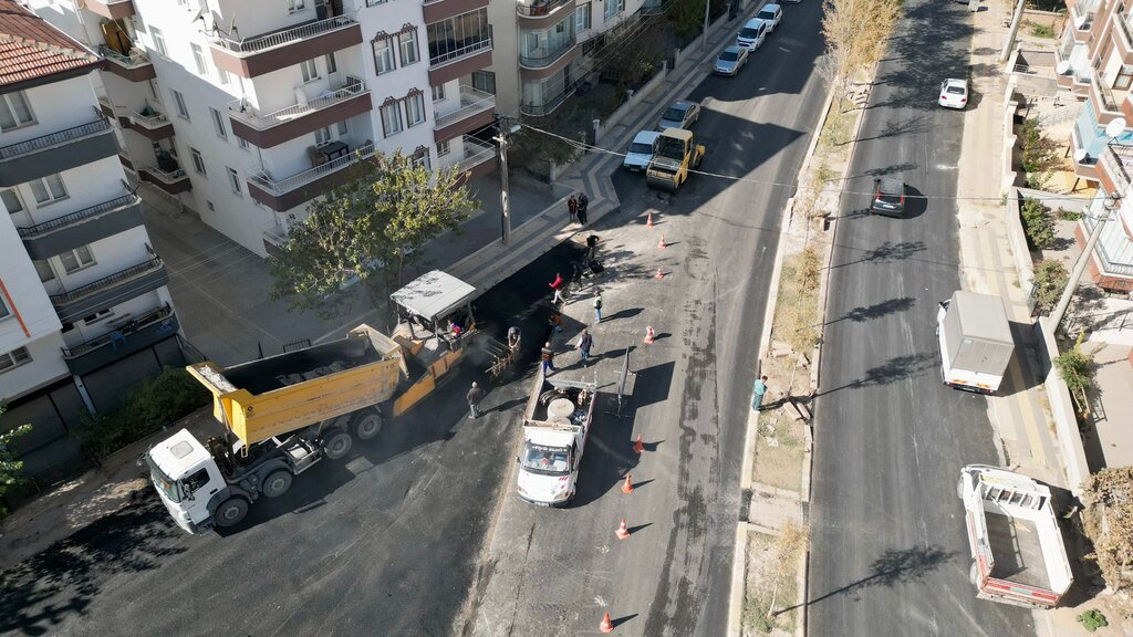 Fatma Mithat Gürsoy Caddesi yenilendi