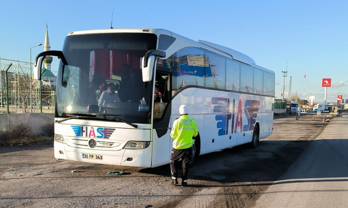 Aksaray’da jandarmadan kış lastiği denetimi