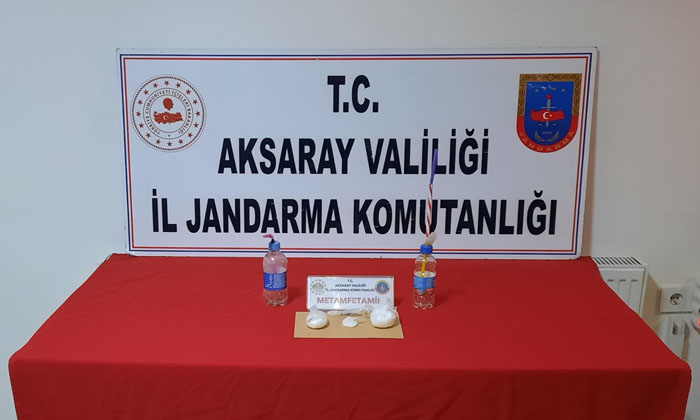 Yorgan içerisine gizlenmiş uyuşturucu ele geçirildi