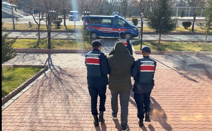 Fuhuşa teşvik etmekten aranan şahıs tutuklandı