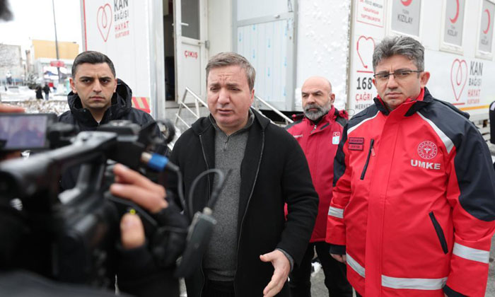 Aksaray’dan deprem bölgesine destek