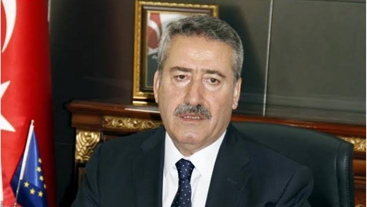 Aksaray’ın eski valisi Kıraç milletvekili aday adayı oldu