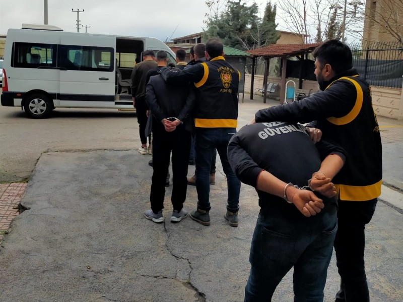 Şereflikoçhisar’dan gelip Aksaray’da hırsızlık yapan şahıslar yakalandı