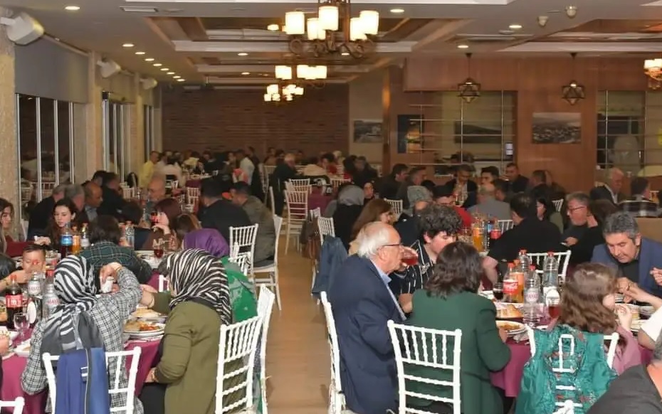 Alanya’da yaşayan Aksaraylılar iftarda buluştu