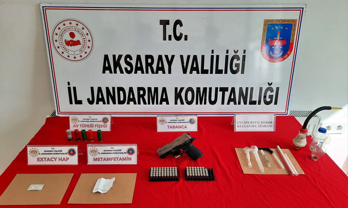 Aksaray’da uyuşturucu ve silah operasyonu