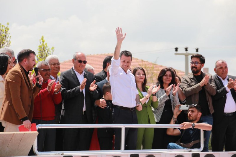 Saratlı, umudun adayı Ali Abbas Ertürk ile coştu