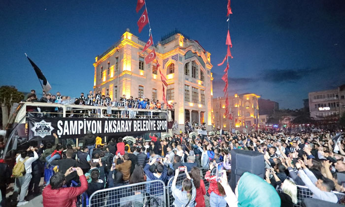 20 yıllık şampiyonluk hasreti sona erdi, kupa Aksaray’da!