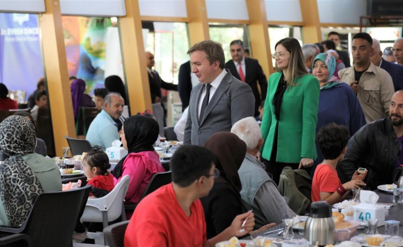 Aksaray’da 61 aile koruyucu aile oldu