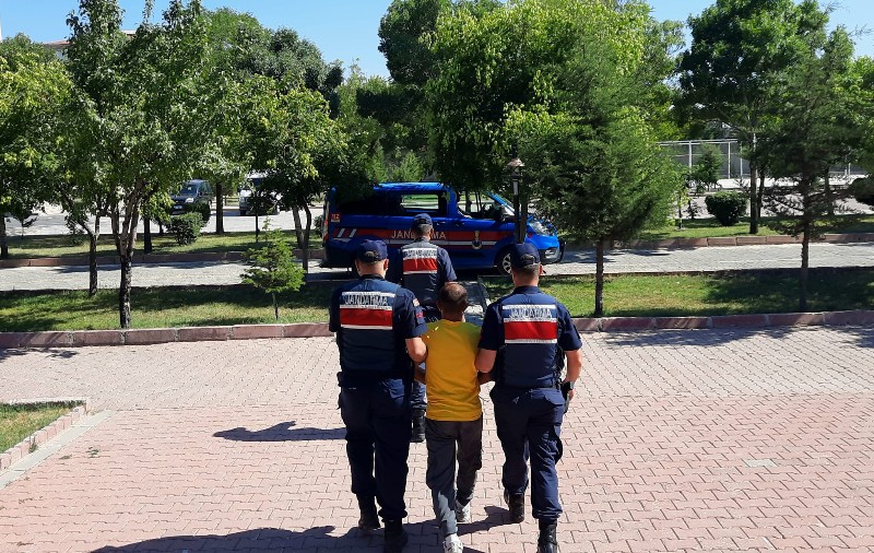 Uyuşturucu ticareti yapma suçundan aranan şahıs tutuklandı