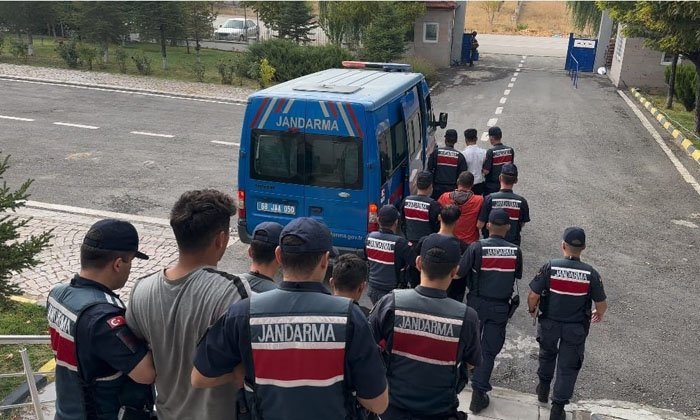Aksaray’da jandarmadan hırsızlık operasyonu: 3 tutuklama