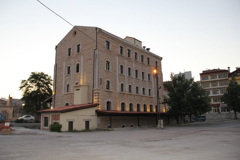 Azmi Milli Un Fabrikası 99 yaşında!