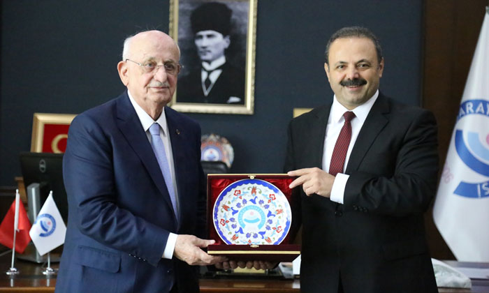 İsmail Kahraman, Rektör Arıbaş’ı ziyaret etti