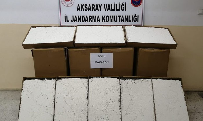 Aksaray’da 300 bin adet kaçak makaron ele geçirildi