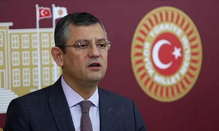 CHP’de yeni genel başkan Özgür Özel oldu