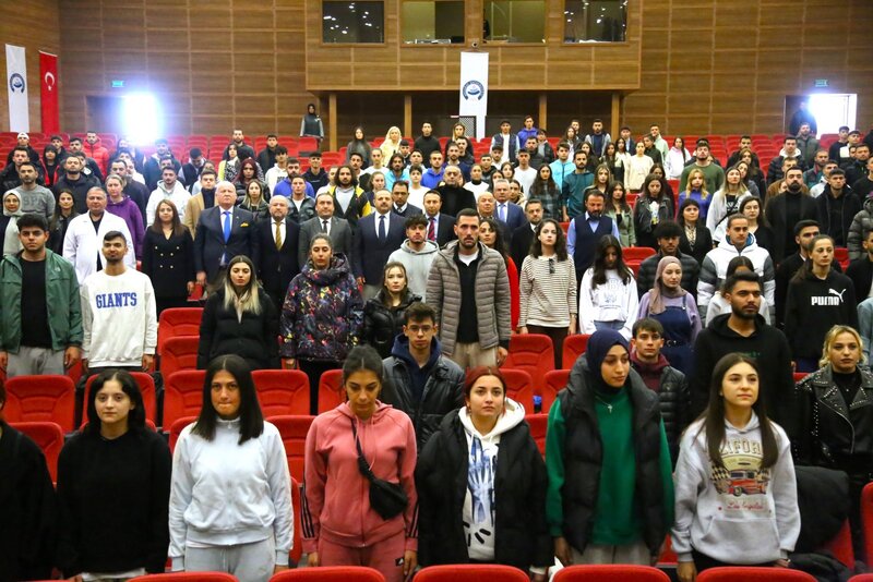 Türk sporunun tarihsel gelişimi anlatıldı