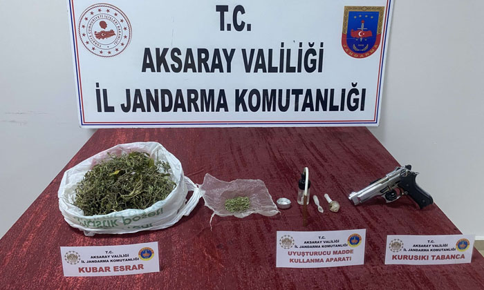 Jandarmadan uyuşturucu operasyonu: 2 gözaltı