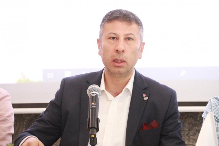 Karaüzüm, İYİ Parti üyeliğinden istifa etti