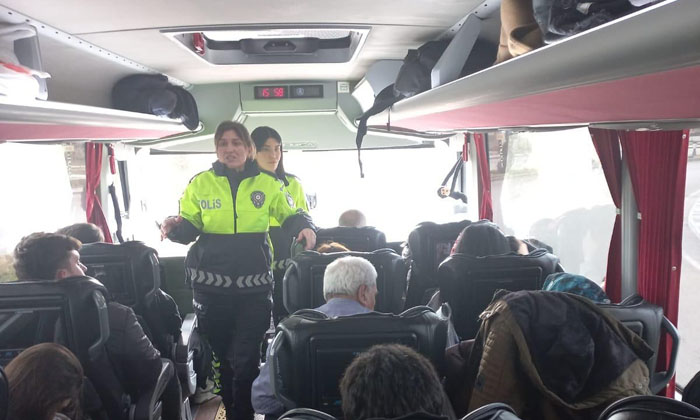 Aksaray’da şehirler arası yolcu otobüsleri denetleniyor