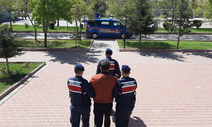 Aksaray’da 25 yıl hapis cezası bulunan şahıs yakalandı