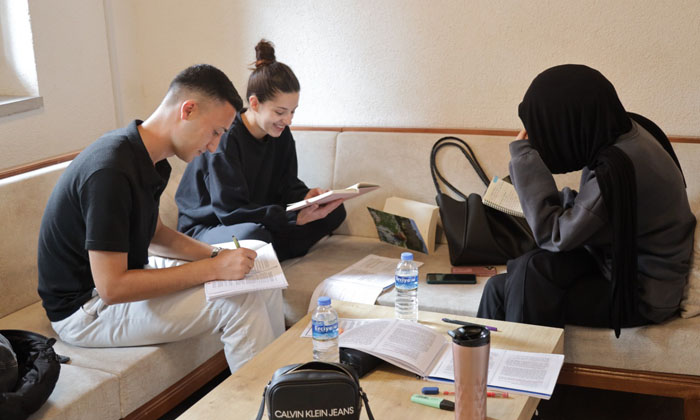Bedriye Medresesi gençlerin uğrak noktası oldu