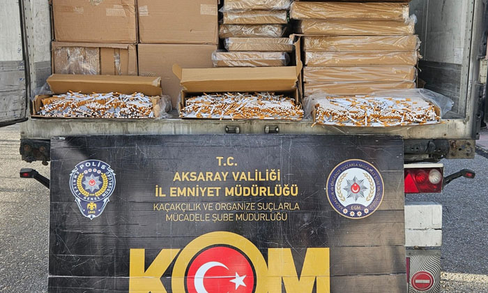 Aksaray’da 800 bin adet dolu makaron ele geçirildi