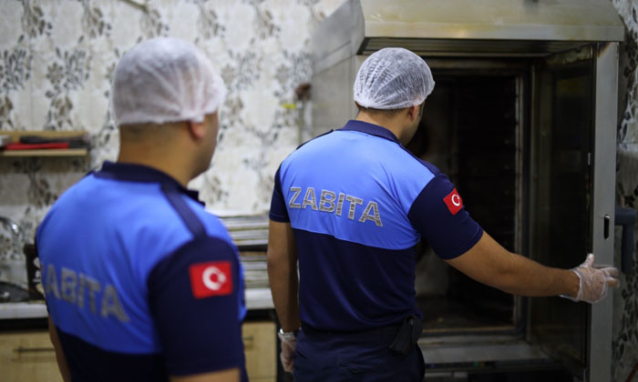 Zabıtadan bayram öncesi fırın ve marketlerde denetim