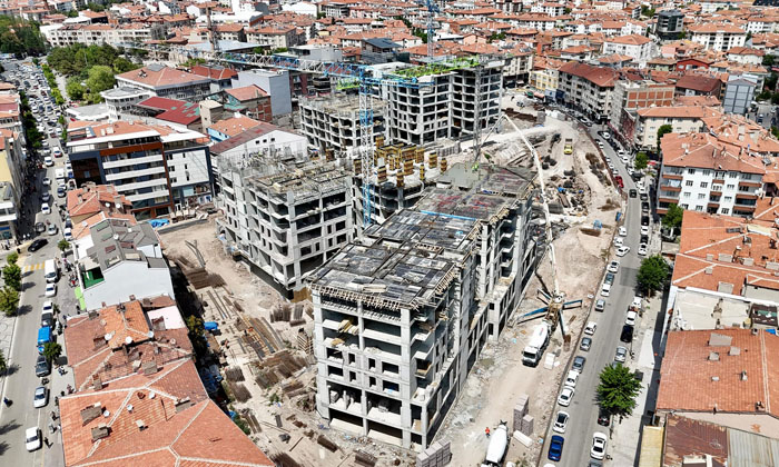 Aksaray’da kentsel dönüşüm çalışmaları hız kesmeden devam ediyor