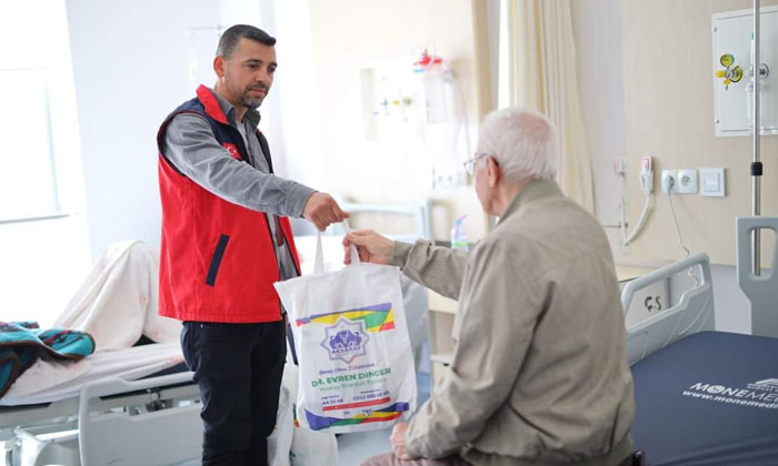 Aksaray Belediyesi, yılın ilk 6 ayında 5 bin 216 hastanın gönlüne dokundu