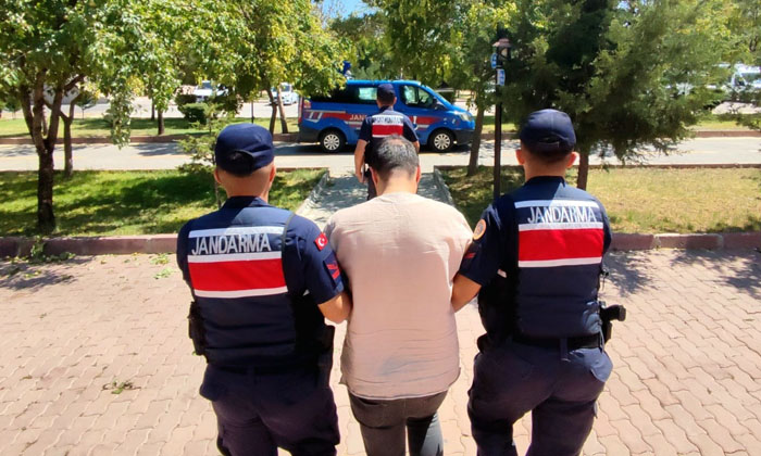Aksaray’da çikolata paketlerinden uyuşturucu çıktı