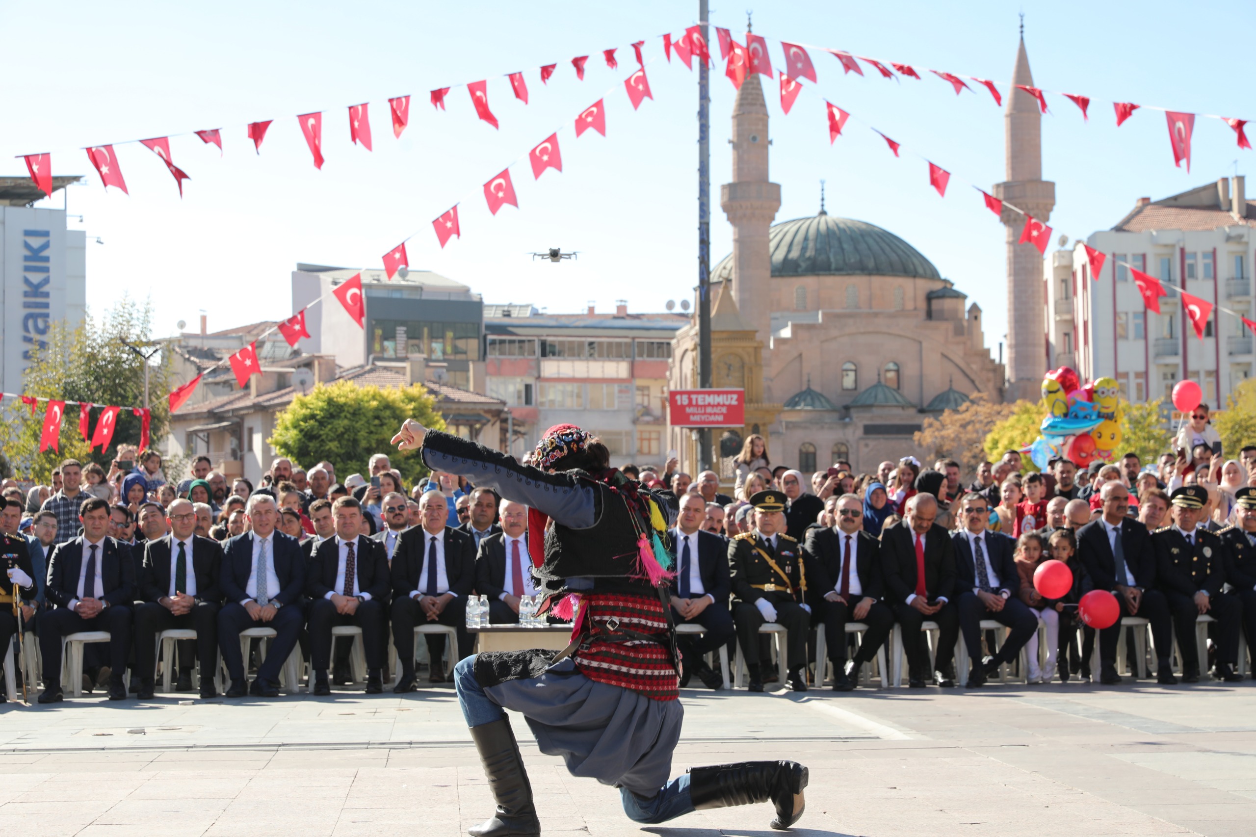 Nice Yüz Yıllara, Nice Bin Yıllara!