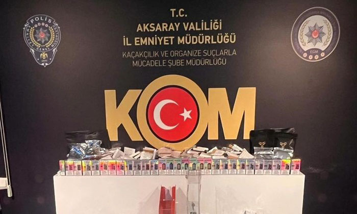 Aksaray’da kaçak sigara deposuna baskın!