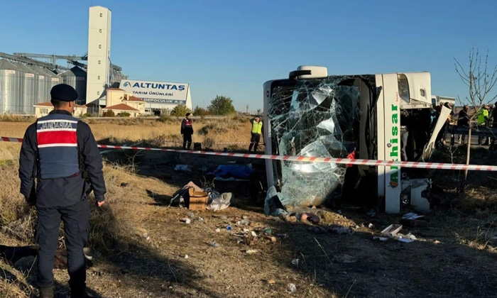 Otobüs kazasında hayatını kaybedenlerin sayısı 7’ye çıktı!