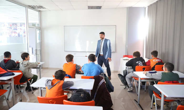 Bilgihane Peojesi gençlere eğitimde fırsat eşitliği sağlıyor