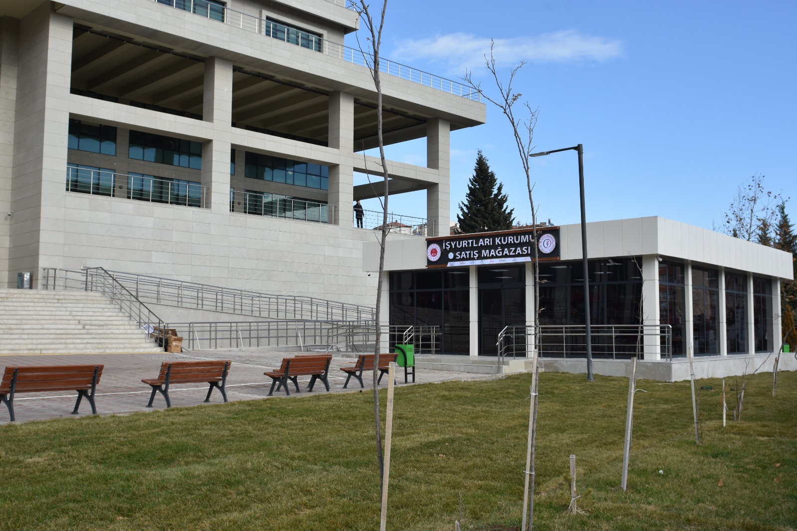 Kırıkkale Adliyesinde İşyurtları Kurumu satış mağazası açıldı