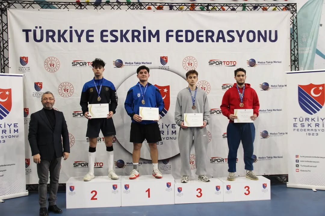 Fethiyeli eskrim sporcusu Ada Budak’tan büyük başarı